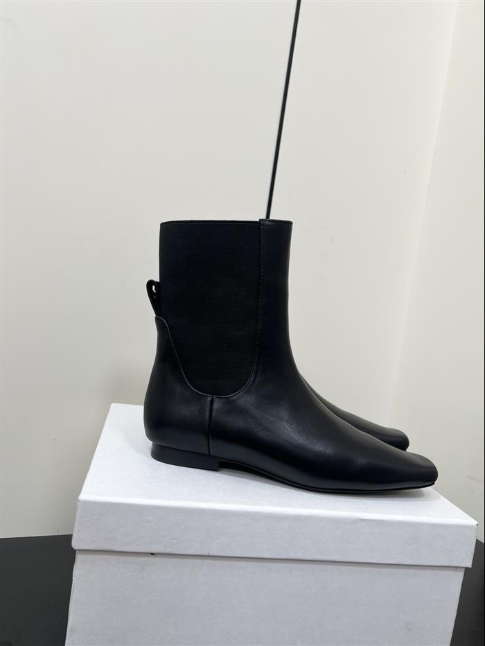 20251128174314331 370